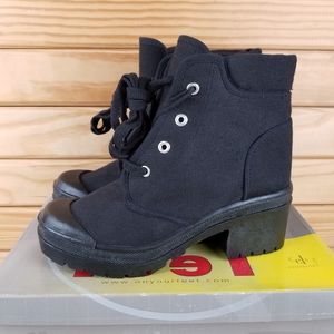 Black Canvas Combat Military Biker Moto Ankle Boots Heeled Lace up 8.5M NEW CL